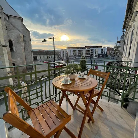 View Apartment *